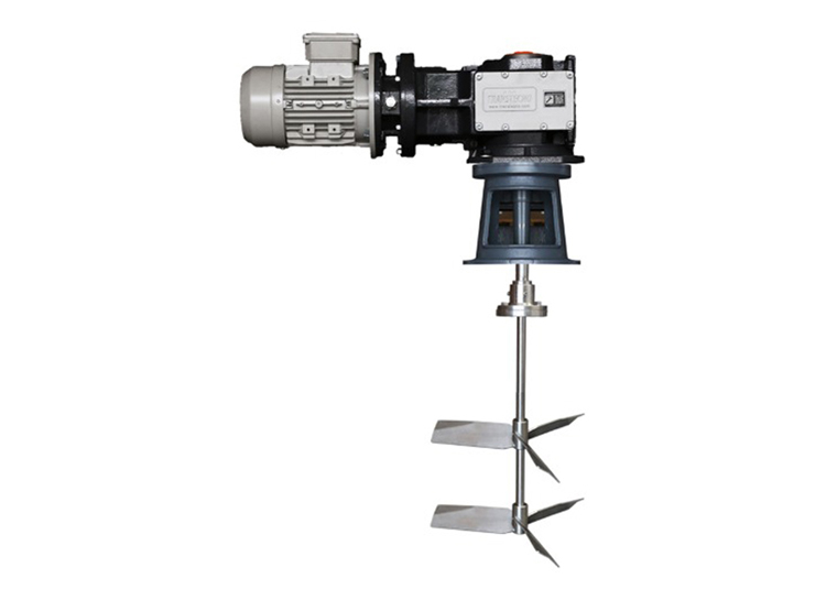 Top entry mixer